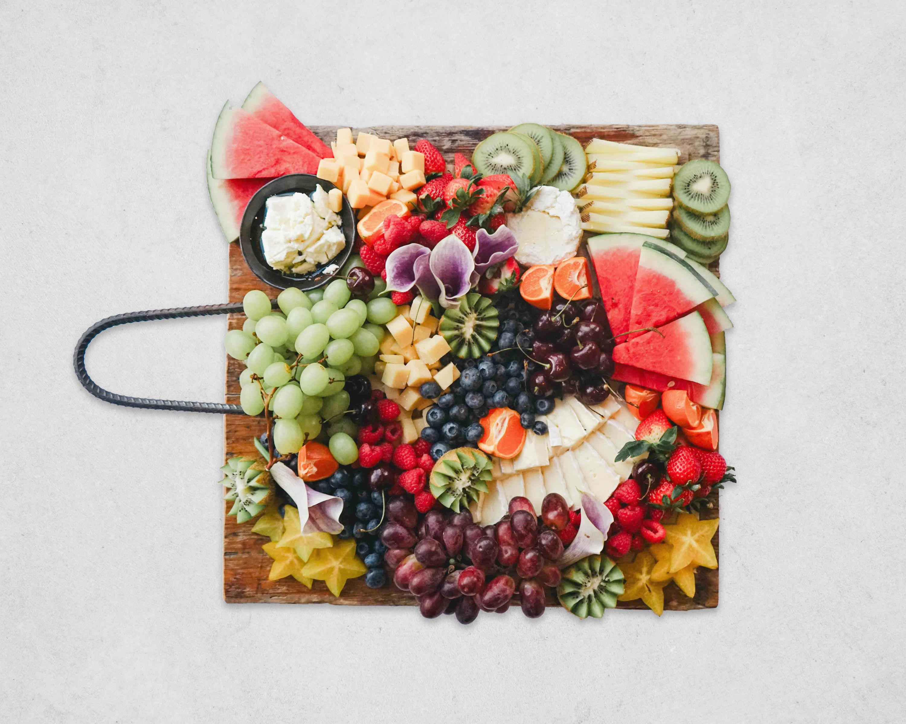 Frukt + Ost - [fruit + cheese]