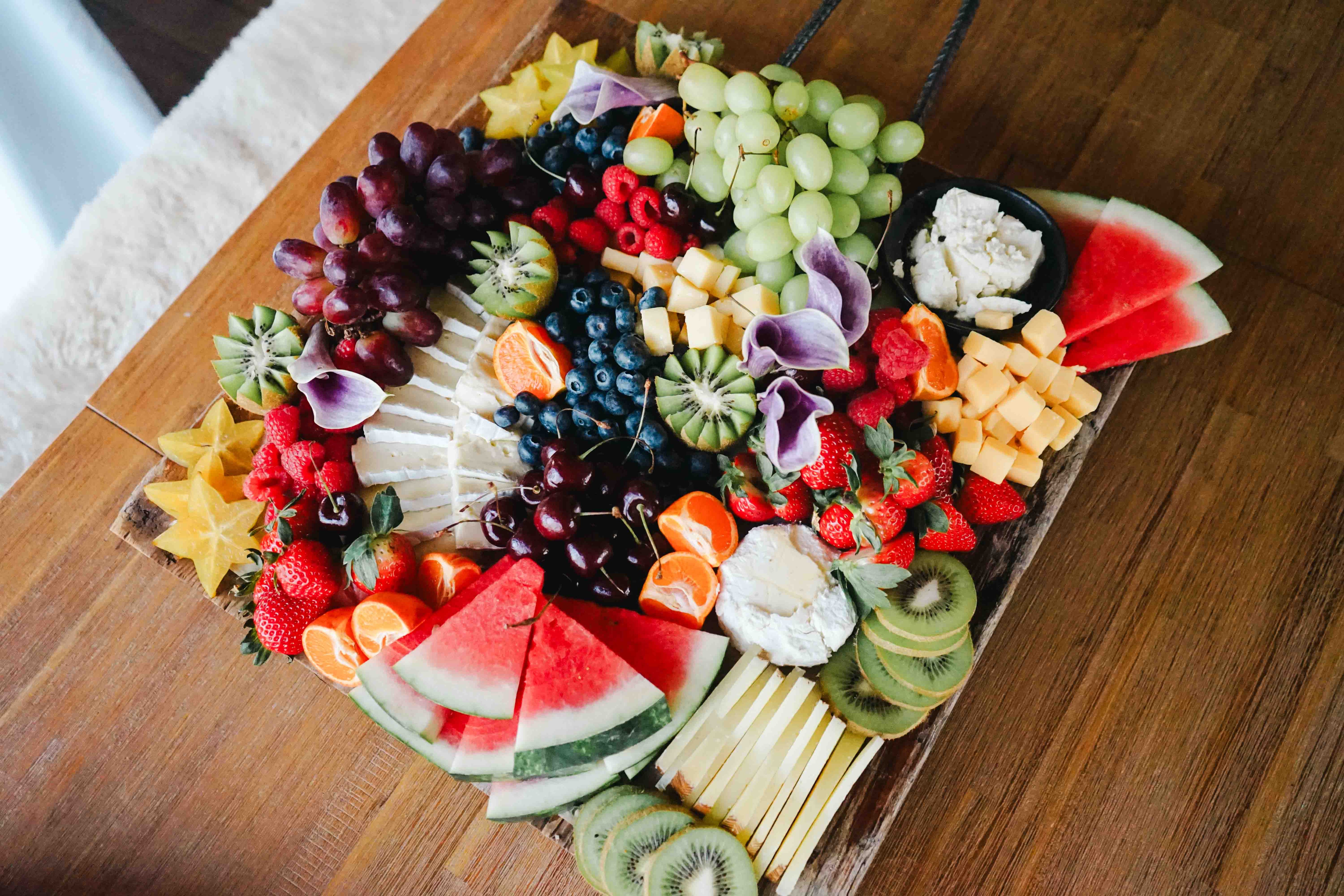 Frukt + Ost - [fruit + cheese]