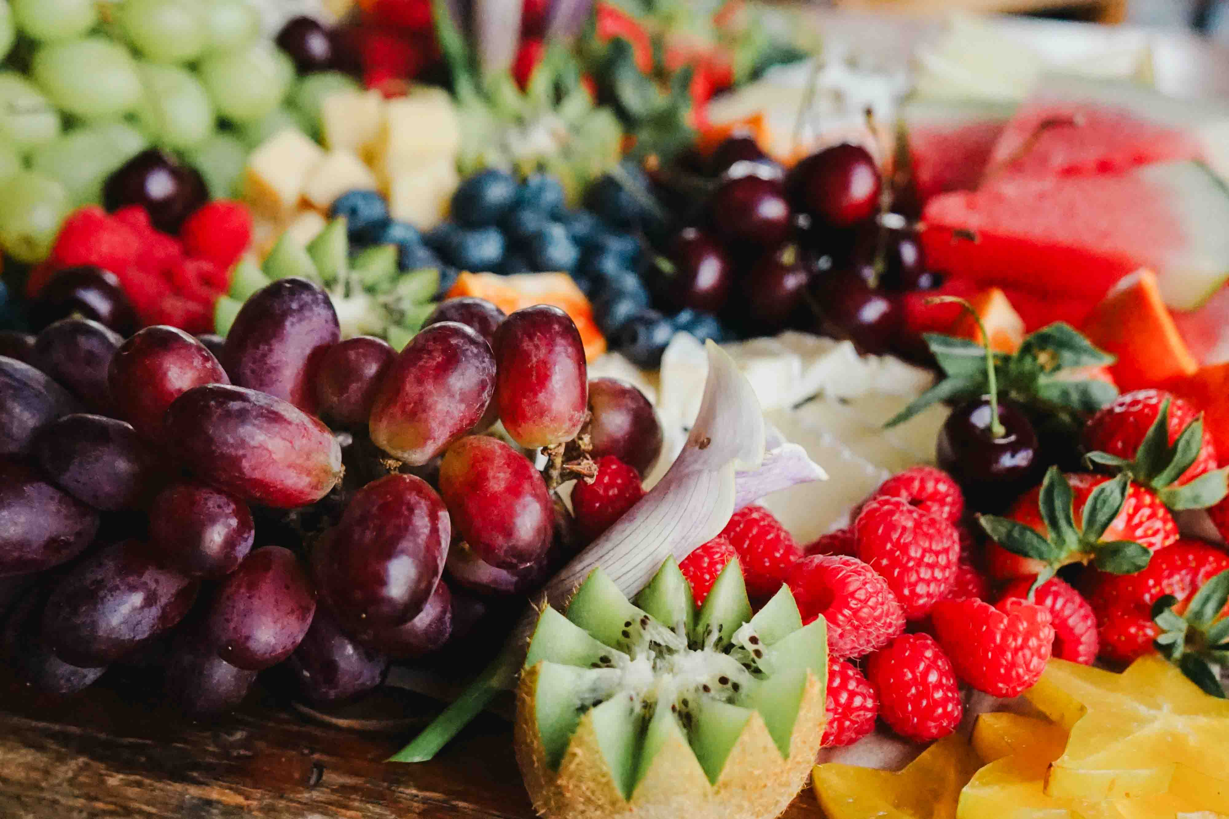 Frukt + Ost - [fruit + cheese]